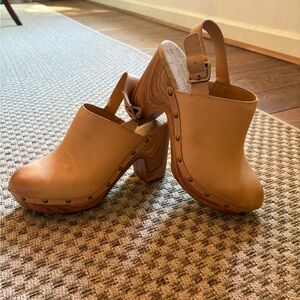 Kork-Ease Tan Leather Wedges